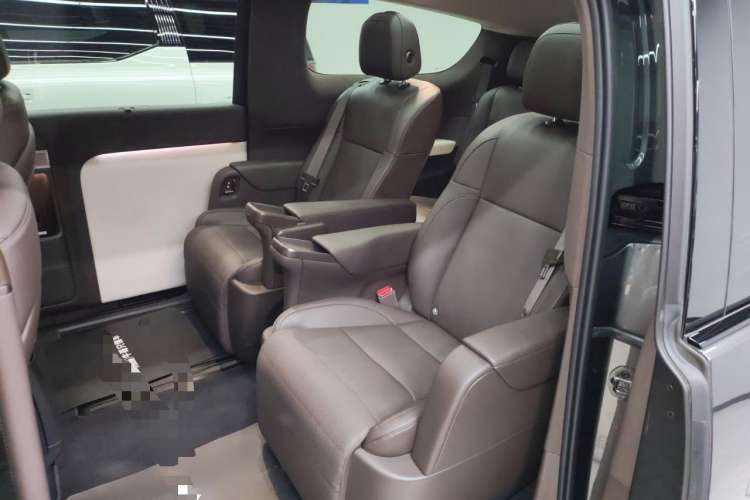 Used Li Auto MEGA 2024 Ultra Model Left Rear Seat