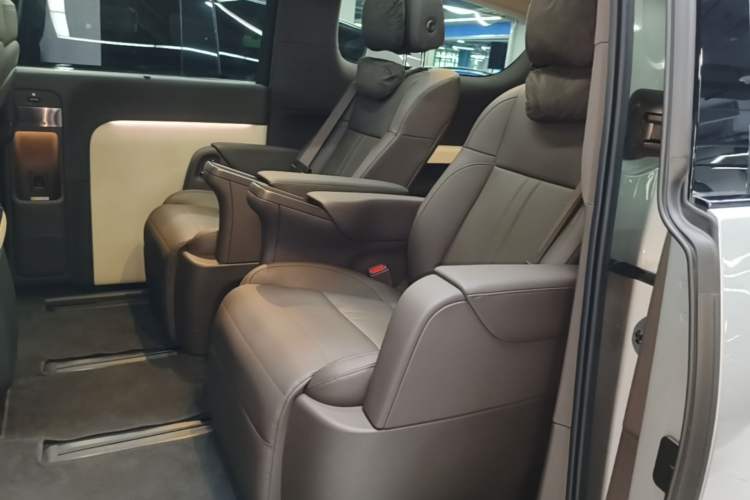 Used Li Auto MEGA 2024 Ultra Model Left Rear Seat
