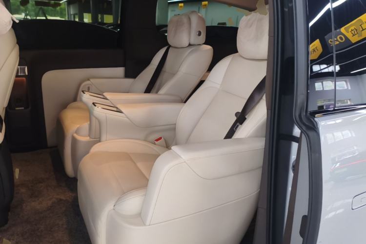 Used Li Auto MEGA 2024 Ultra Model Left Rear Seat
