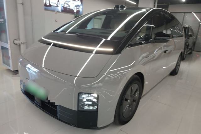 Used Li Auto MEGA 2024 Ultra Model