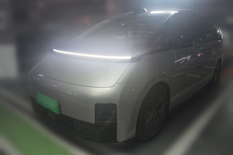 Used Li Auto MEGA 2024 Ultra Model Guazi used car, China used car export, Used car for sale, Used cars, Cheapest cars for sale