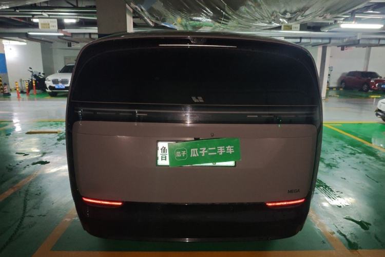Used Li Auto MEGA 2024 Ultra Model Rear