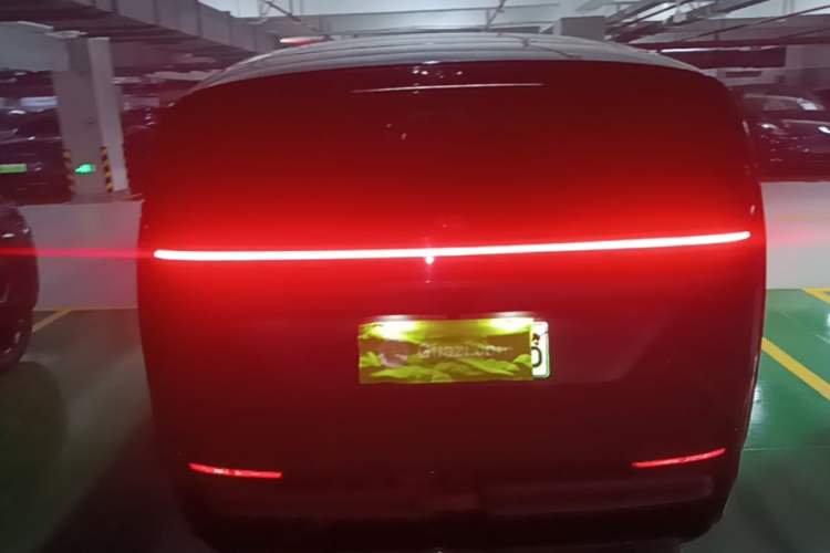 Used Li Auto MEGA 2024 Ultra Model Rear