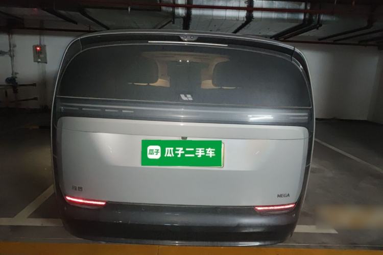 Used Li Auto MEGA 2024 Ultra Model Rear