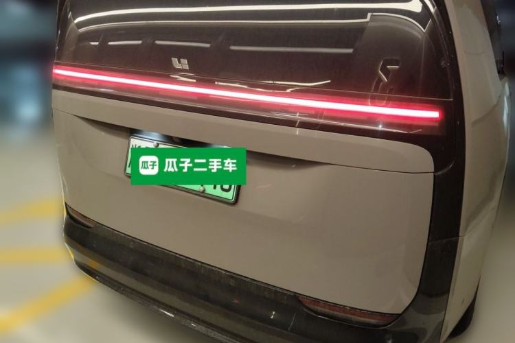 Used Li Auto MEGA 2024 Ultra Model Rear