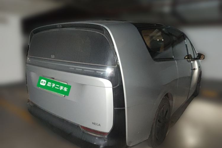 Used Li Auto MEGA 2024 Ultra Model Rear Right 45 Deg