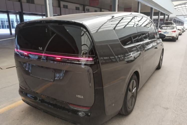 Used Li Auto MEGA 2024 Ultra Model Rear Right 45 Deg