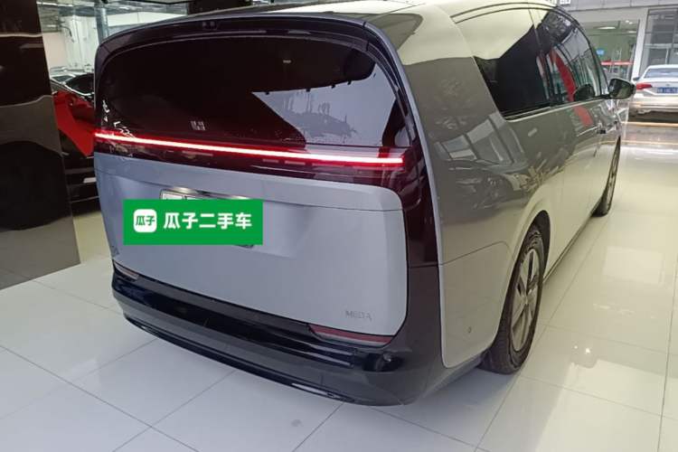 Used Li Auto MEGA 2024 Ultra Model Rear Right 45 Deg