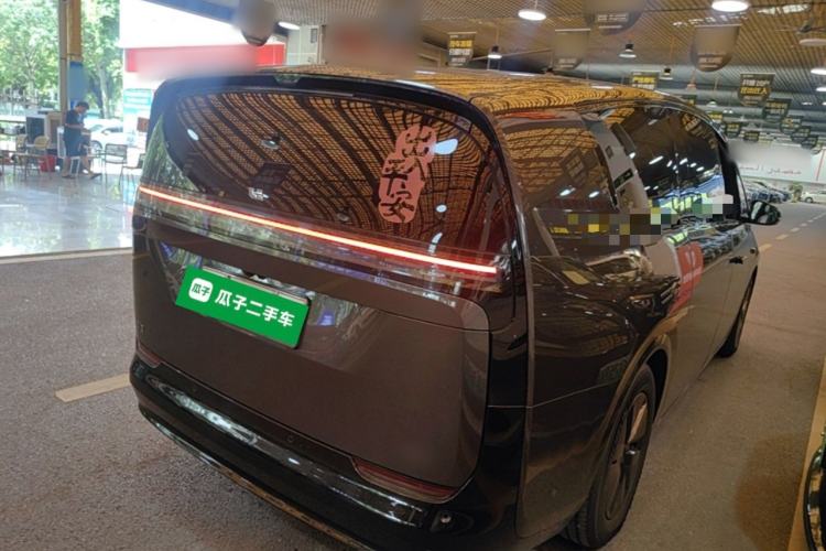 Used Li Auto MEGA 2024 Ultra Model Rear Right 45 Deg