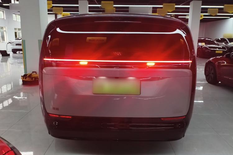 Used Li Auto MEGA 2024 Ultra Model Rear