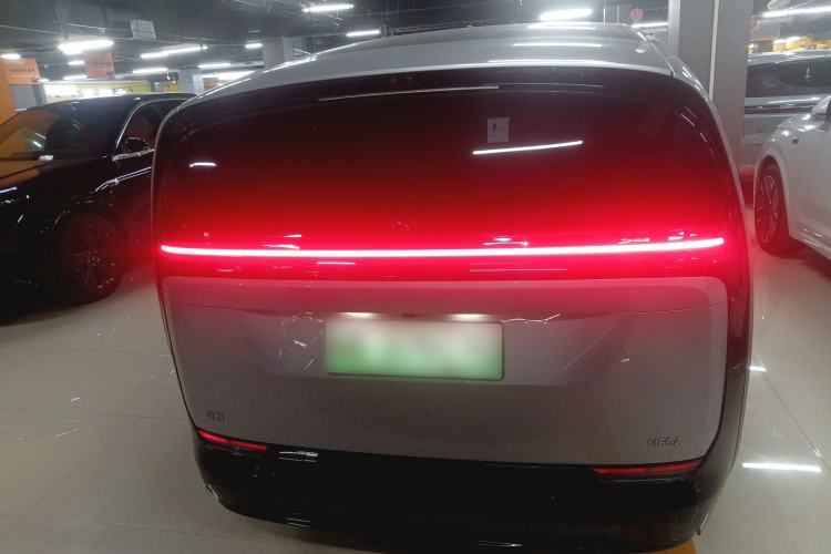 Used Li Auto MEGA 2024 Ultra Model Rear