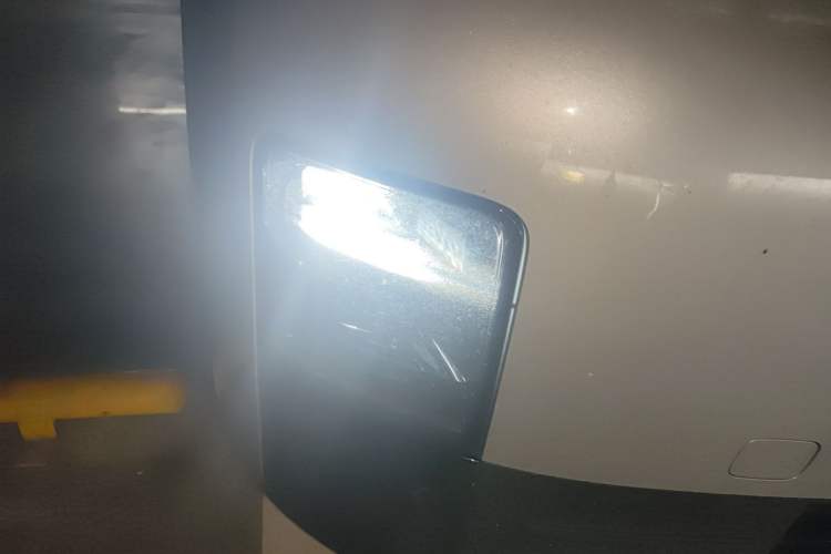 Used Li Auto MEGA 2024 Ultra Model Right Front Headlight