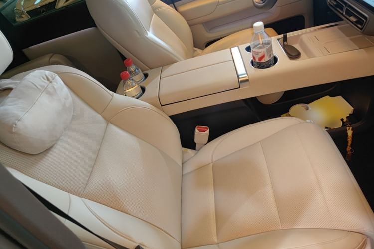 Used Li Auto MEGA 2024 Ultra Model Right Front Seat