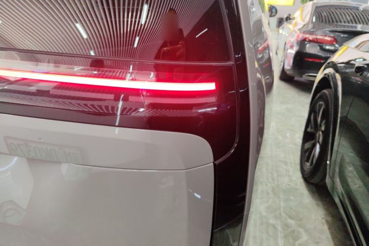 Used Li Auto MEGA 2024 Ultra Model Right Rear Taillight