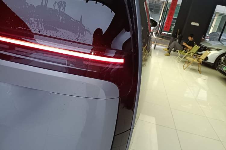 Used Li Auto MEGA 2024 Ultra Model Right Rear Taillight