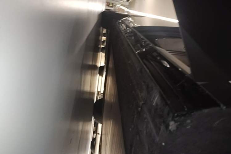 Used Li Auto MEGA 2024 Ultra Model Right Side Sill