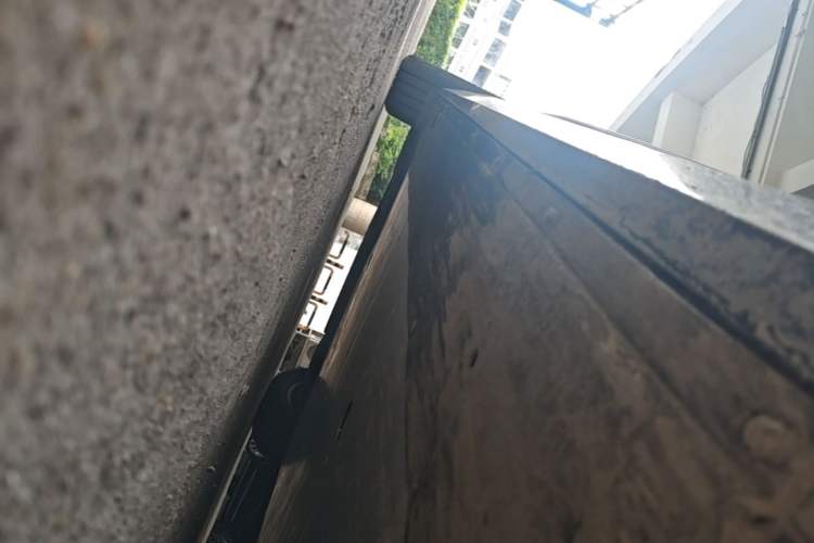 Used Li Auto MEGA 2024 Ultra Model Right Side Sill