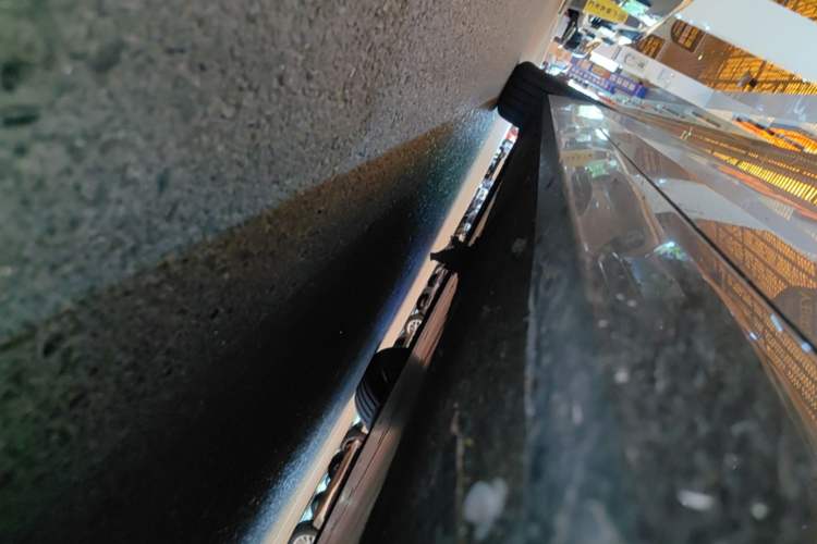 Used Li Auto MEGA 2024 Ultra Model Right Side Sill