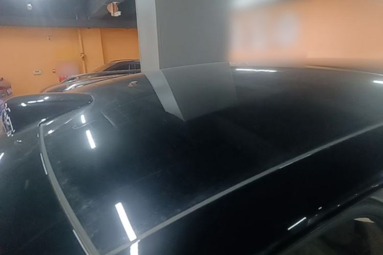 Used Li Auto MEGA 2024 Ultra Model Roof