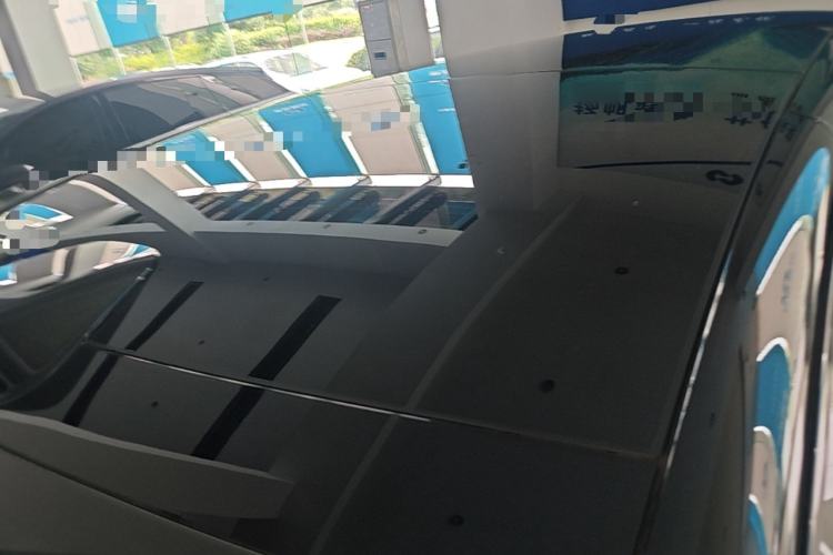 Used Li Auto MEGA 2024 Ultra Model Roof