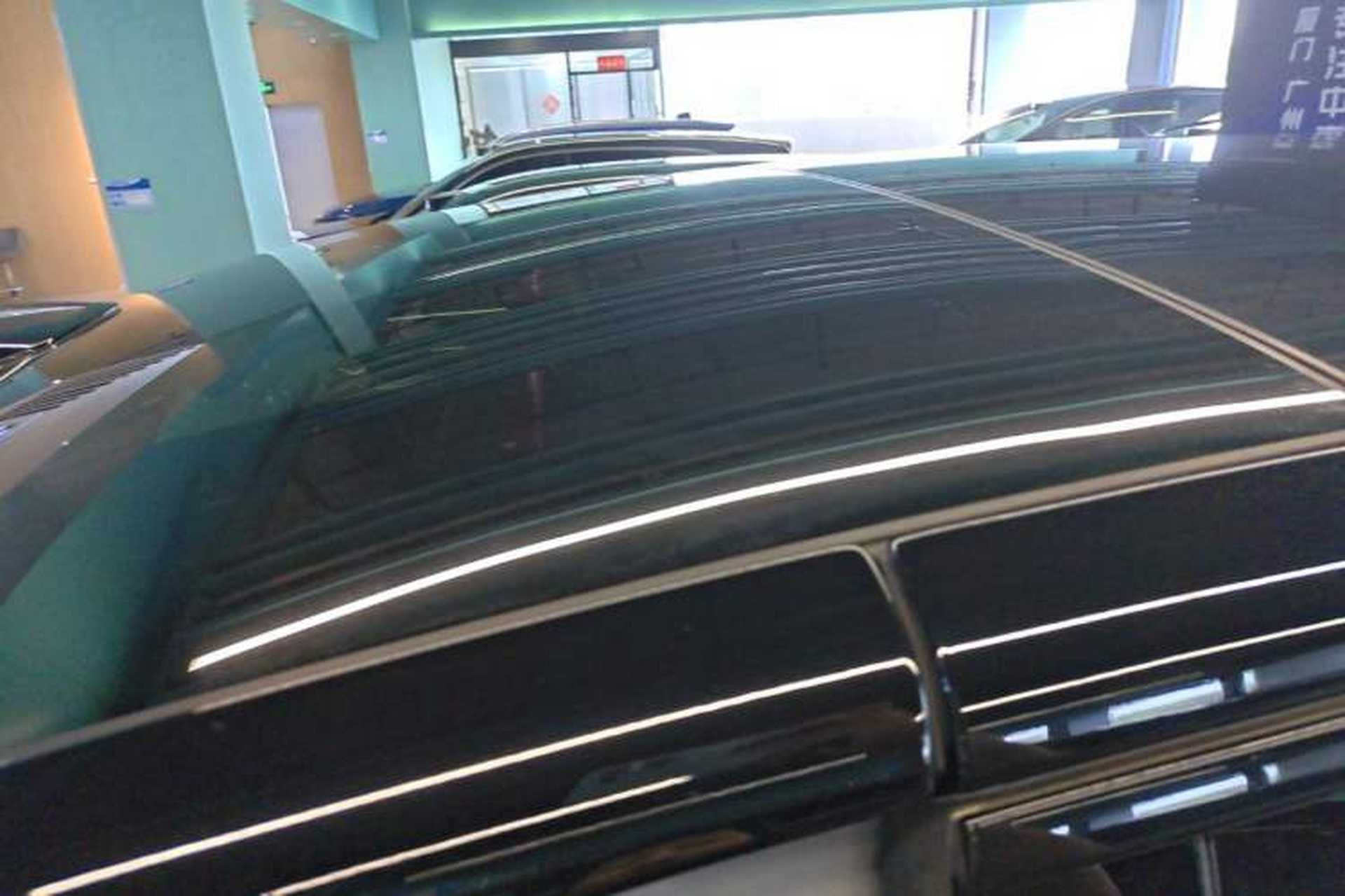 Used Li Auto MEGA 2024 Ultra Model Roof
