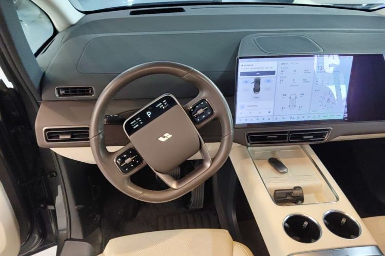 Used Li Auto MEGA 2024 Ultra Model Steering Wheel
