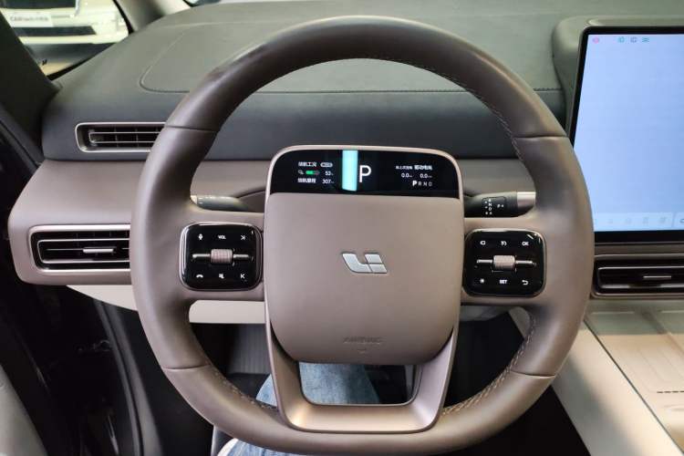 Used Li Auto MEGA 2024 Ultra Model Steering Wheel