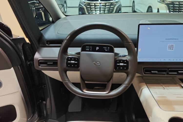 Used Li Auto MEGA 2024 Ultra Model Steering Wheel