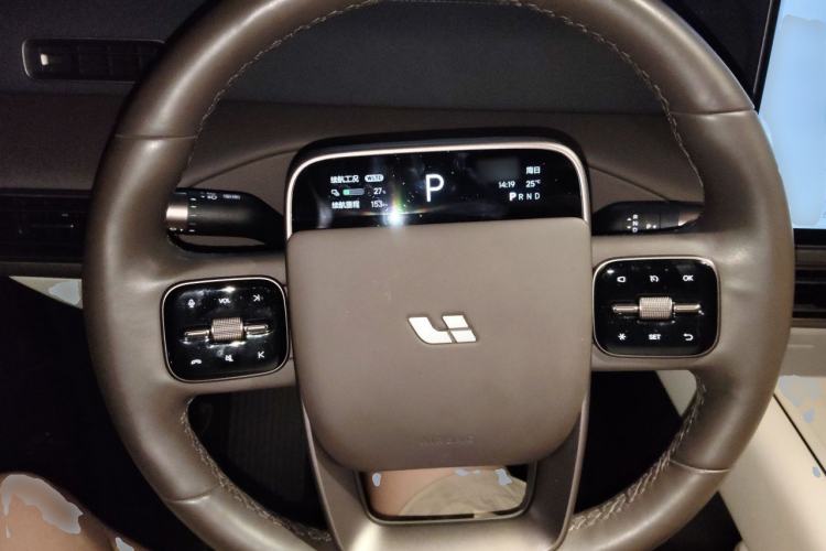 Used Li Auto MEGA 2024 Ultra Model Steering Wheel