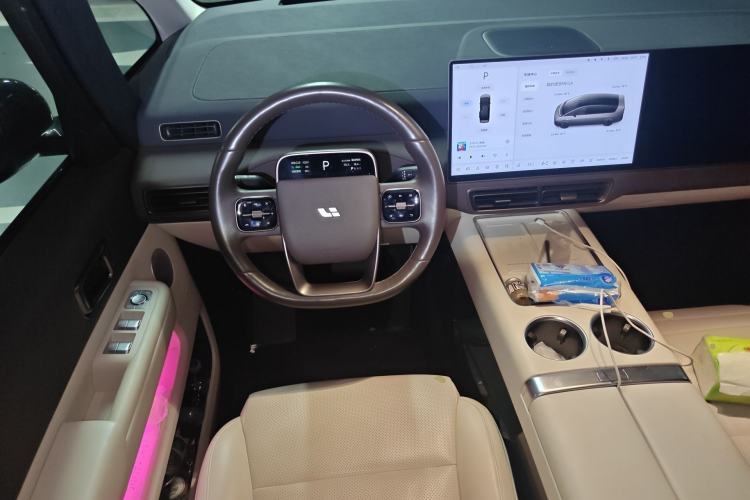 Used Li Auto MEGA 2024 Ultra Model Steering Wheel