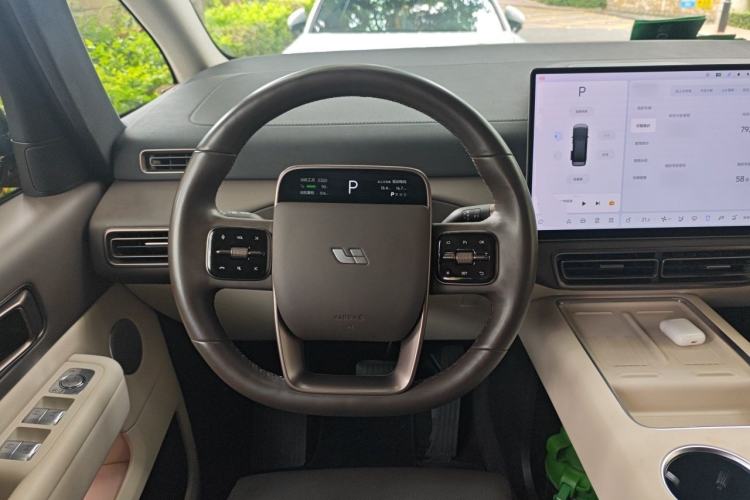 Used Li Auto MEGA 2024 Ultra Model Steering Wheel