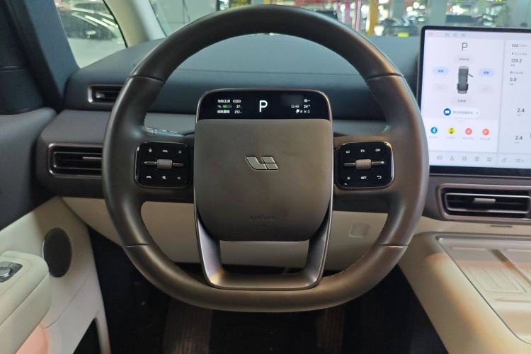 Used Li Auto MEGA 2024 Ultra Model Steering Wheel