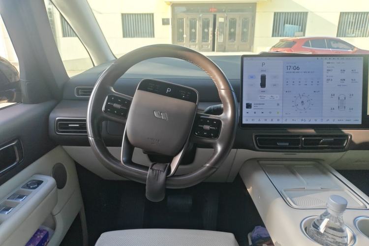 Used Li Auto MEGA 2024 Ultra Model Steering Wheel