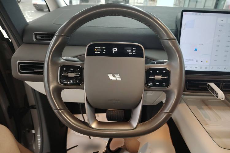 Used Li Auto MEGA 2024 Ultra Model Steering Wheel