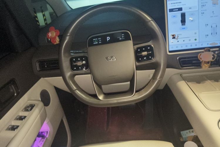 Used Li Auto MEGA 2024 Ultra Model Steering Wheel