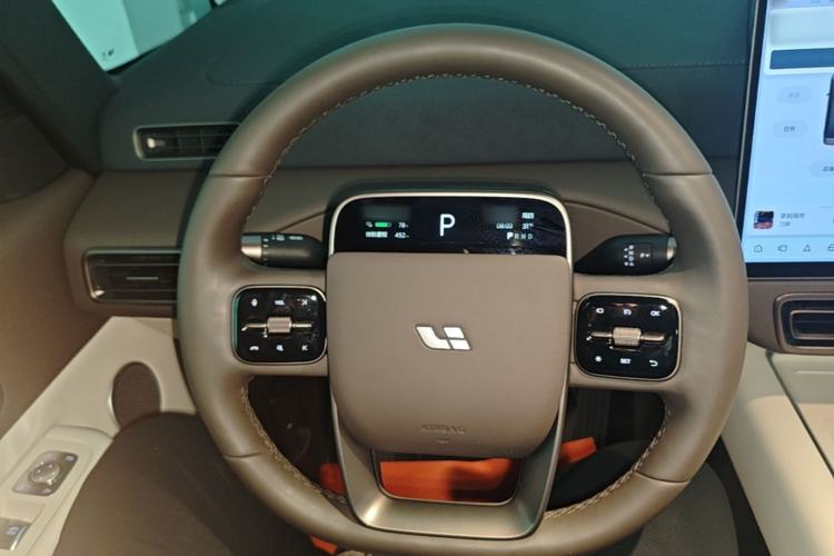 Used Li Auto MEGA 2024 Ultra Model Steering Wheel