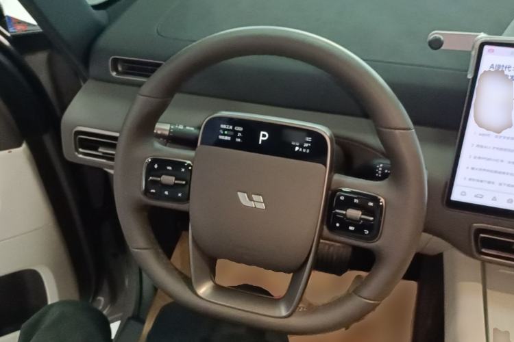 Used Li Auto MEGA 2024 Ultra Model Steering Wheel