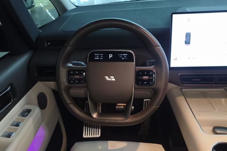 Used Li Auto MEGA 2024 Ultra Model Steering Wheel
