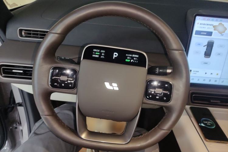 Used Li Auto MEGA 2024 Ultra Model Steering Wheel