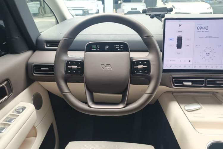 Used Li Auto MEGA 2024 Ultra Model Steering Wheel