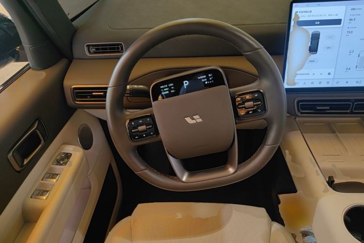 Used Li Auto MEGA 2024 Ultra Model Steering Wheel