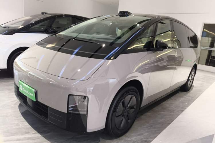 Li Auto MEGA 2024 Ultra Model