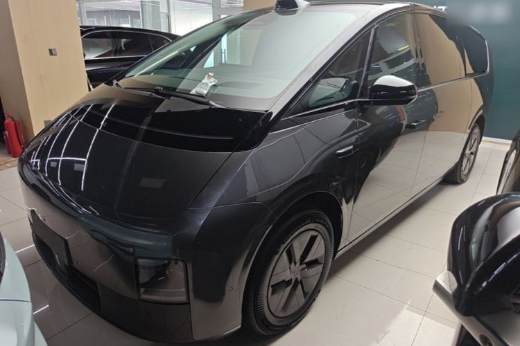Li Auto MEGA 2024 Ultra Model