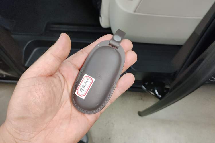 Used Li Auto MEGA 2024 Ultra Model Vehicle Key