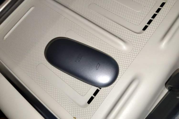 Used Li Auto MEGA 2024 Ultra Model Vehicle Key