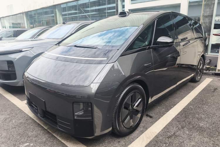 Used Li Auto MEGA 2024 Ultra Model Guazi used car, China used car export, Used car for sale, Used  cars, Cheapest cars for sale