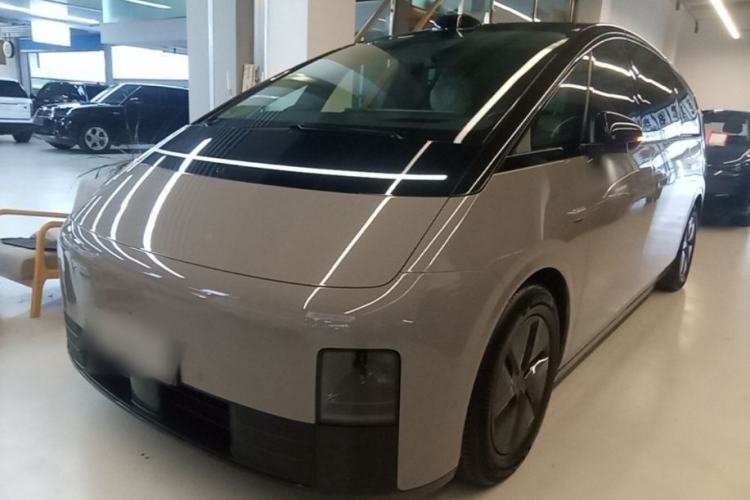 Li Auto MEGA 2024 Ultra Model