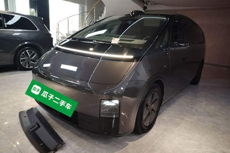 Used Li Auto MEGA 2024 Ultra Model Guazi used car, China used car export, Used car for sale, Used cars, Cheapest cars for sale