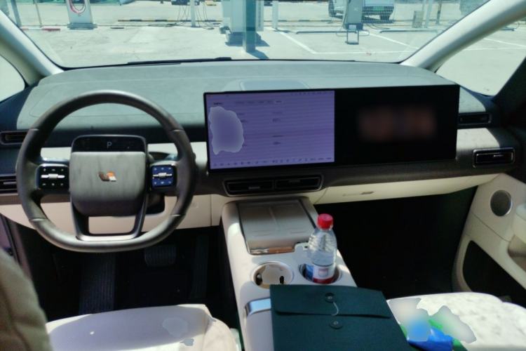 Used Li Auto MEGA 2024 Ultra Model Center Console