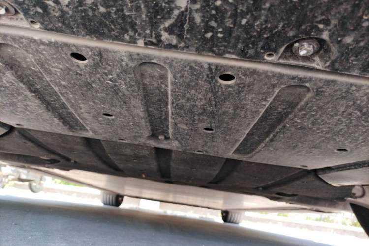 Used Li Auto MEGA 2024 Ultra Model Chassis Front